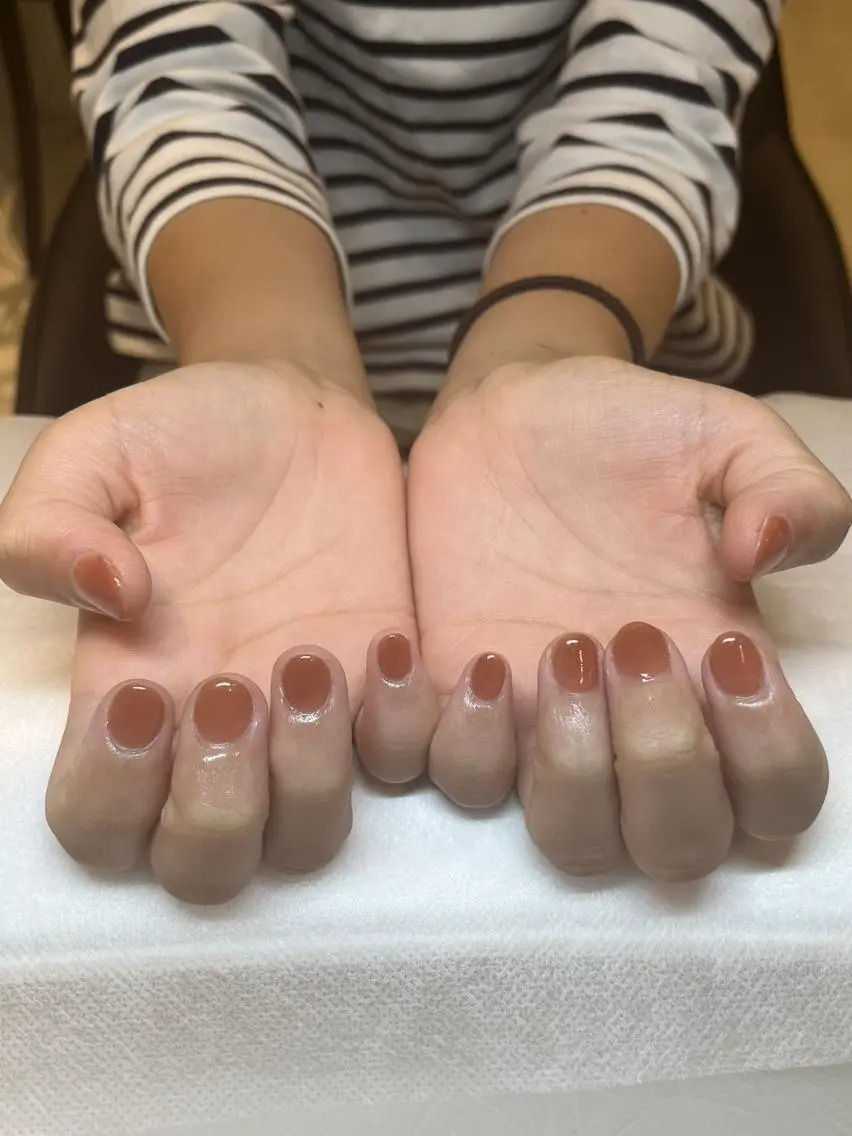 ネイル 【辰見】 ロイヤル•セラピストのネイルデザイン
