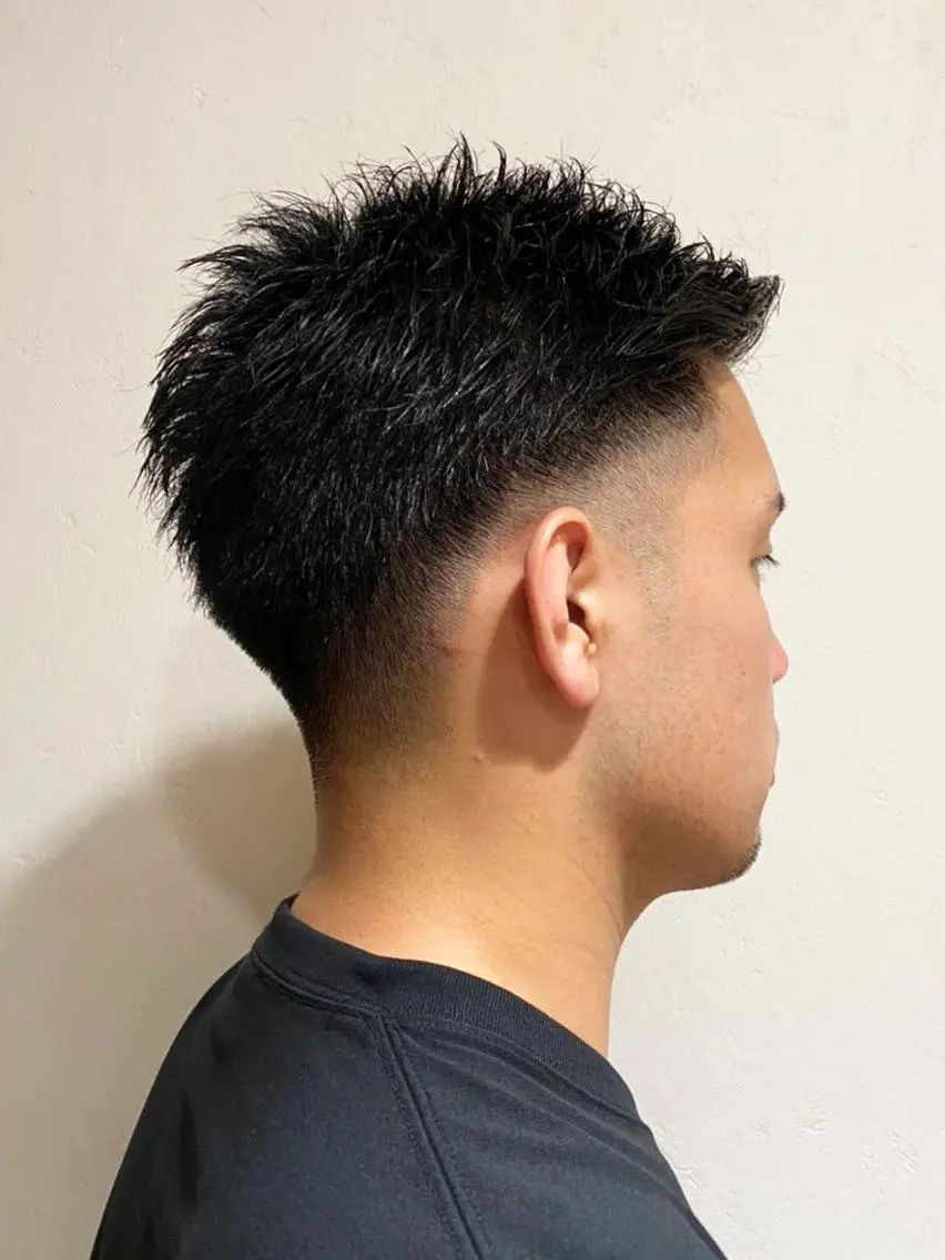 ショート 鈴木 マサアキのヘアスタイル