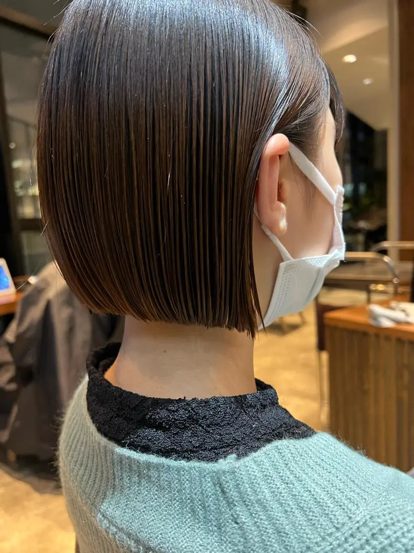 ミディアム パーマ 切りっぱなしボブ ボブ ストレートパーマ 波巻きスパイラルパー マ/シャドウパーマ駿のヘアスタイル