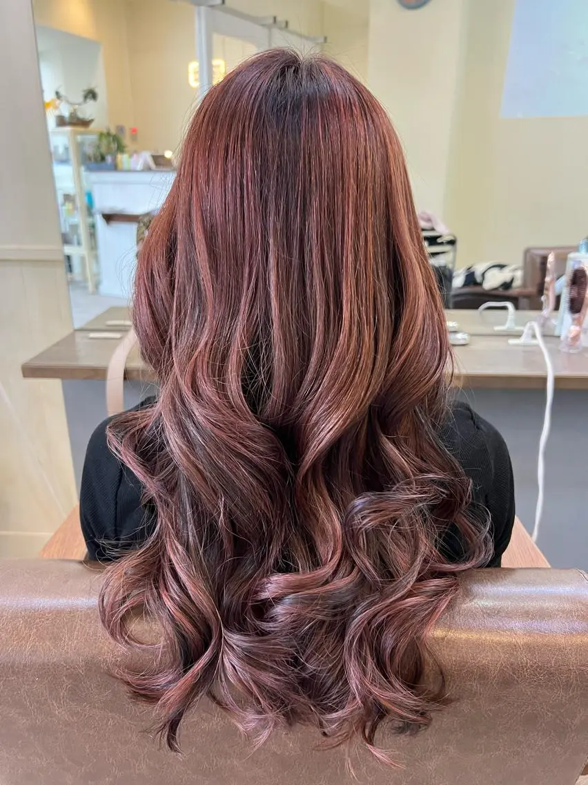 ロング カラー カット ヘアカラー トリートメント 鶴見 和美のヘアスタイル