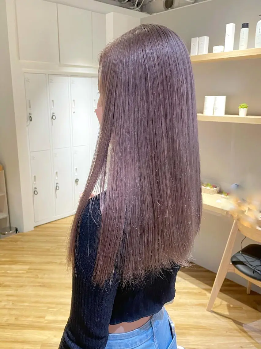 ロング カラー ブリーチ グレージュ ラベンダーカラー ラベンダーグレージュ ラベンダーグレー 杉村 未来のヘアスタイル