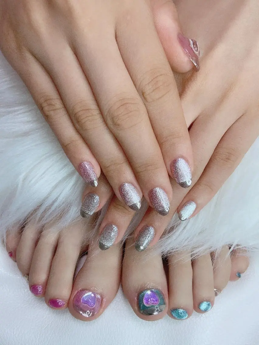 ネイル . MAKI NAILのネイルデザイン