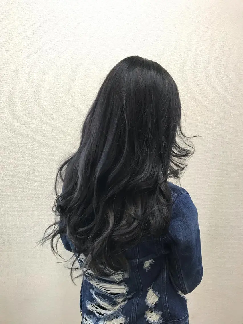 ロング カラー カット ヘアカラー トリートメント 吉森 満俊のヘアスタイル