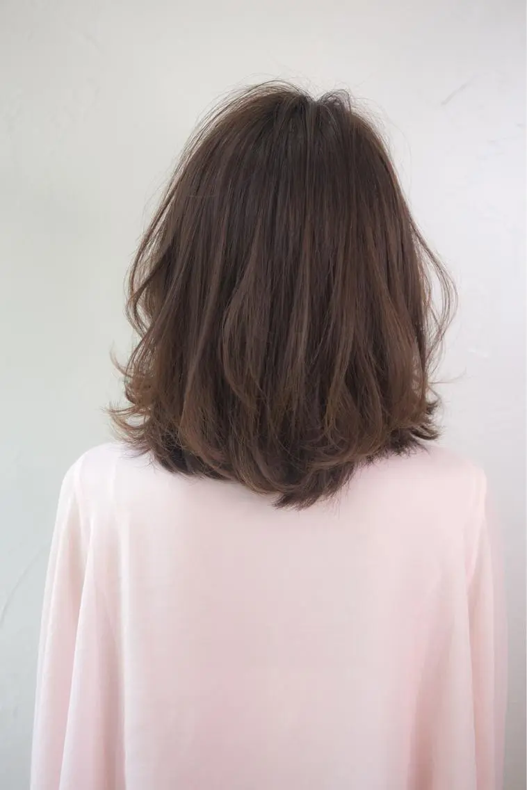 ミディアム ブリエ ブリエのヘアスタイル