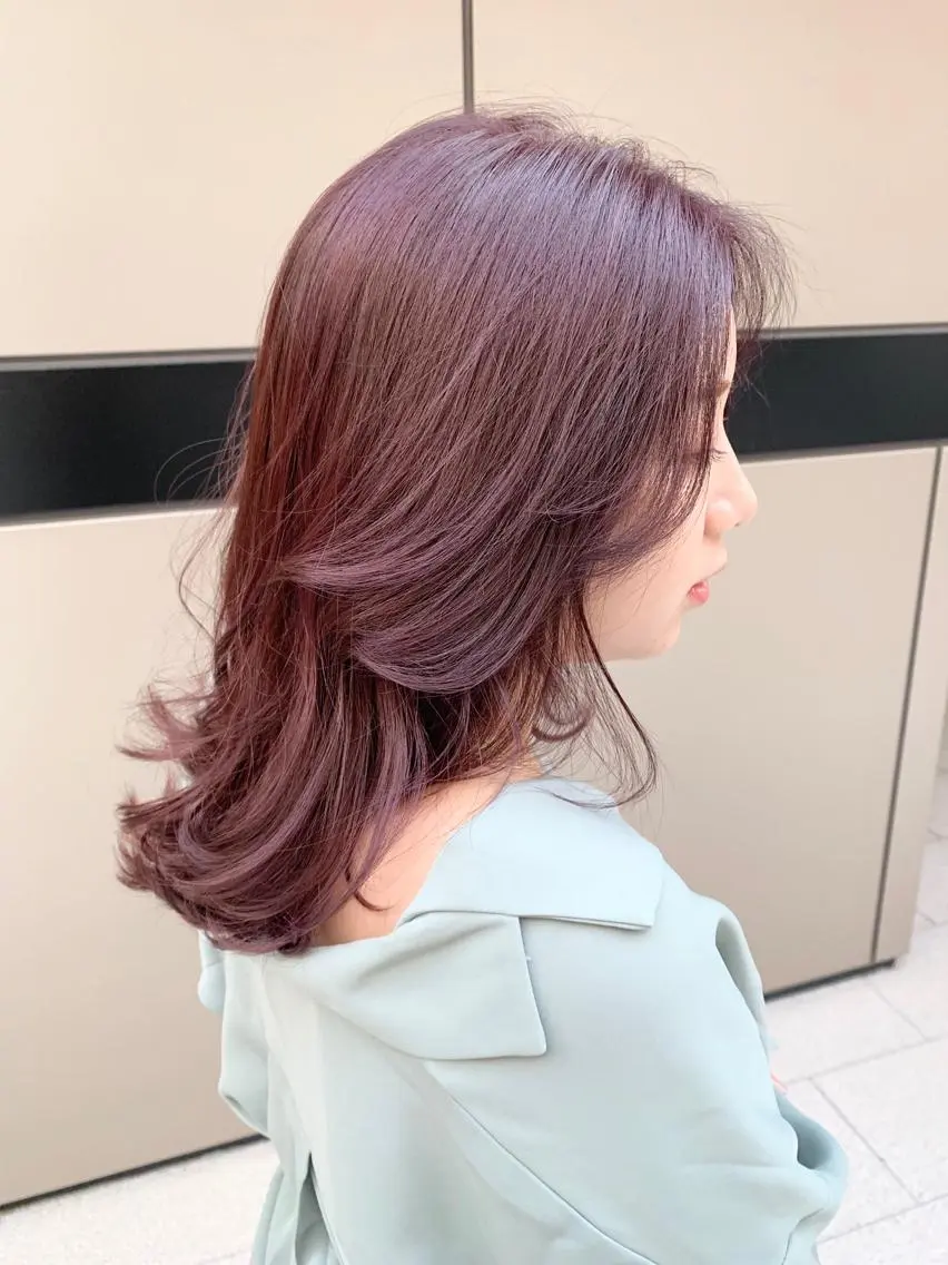 ミディアム カラー ハイライトカラー パープルカラー ハイライト ヘアカラー レイヤー/大人メンズ パーマ🌀 平島拓也のヘアスタイル