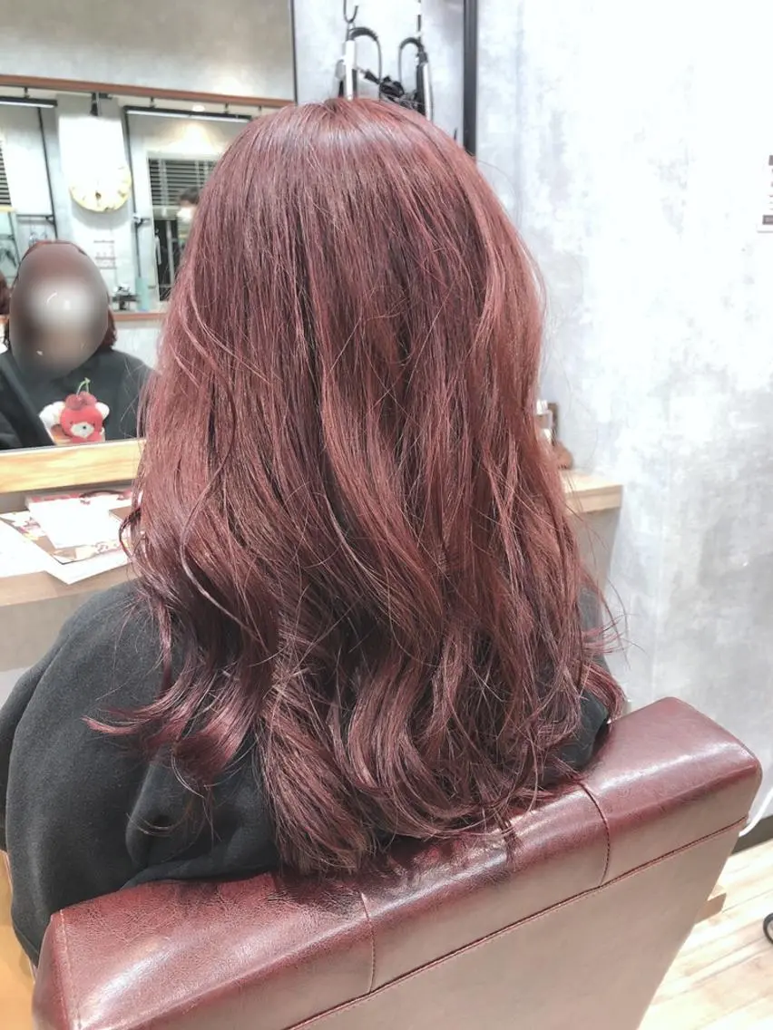 セミロング いとう ひろたかのヘアスタイル