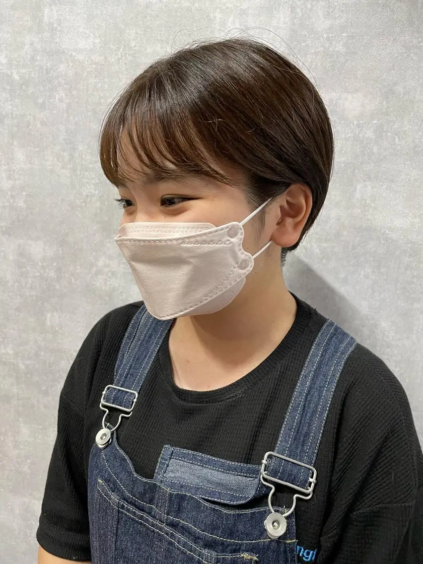 ショート 切りっぱなしボブ ショートボブ ハンサムショート 丸みショート アッシュ モテ髪/ボブ/ショー ト/アダチフウトのヘアスタイル
