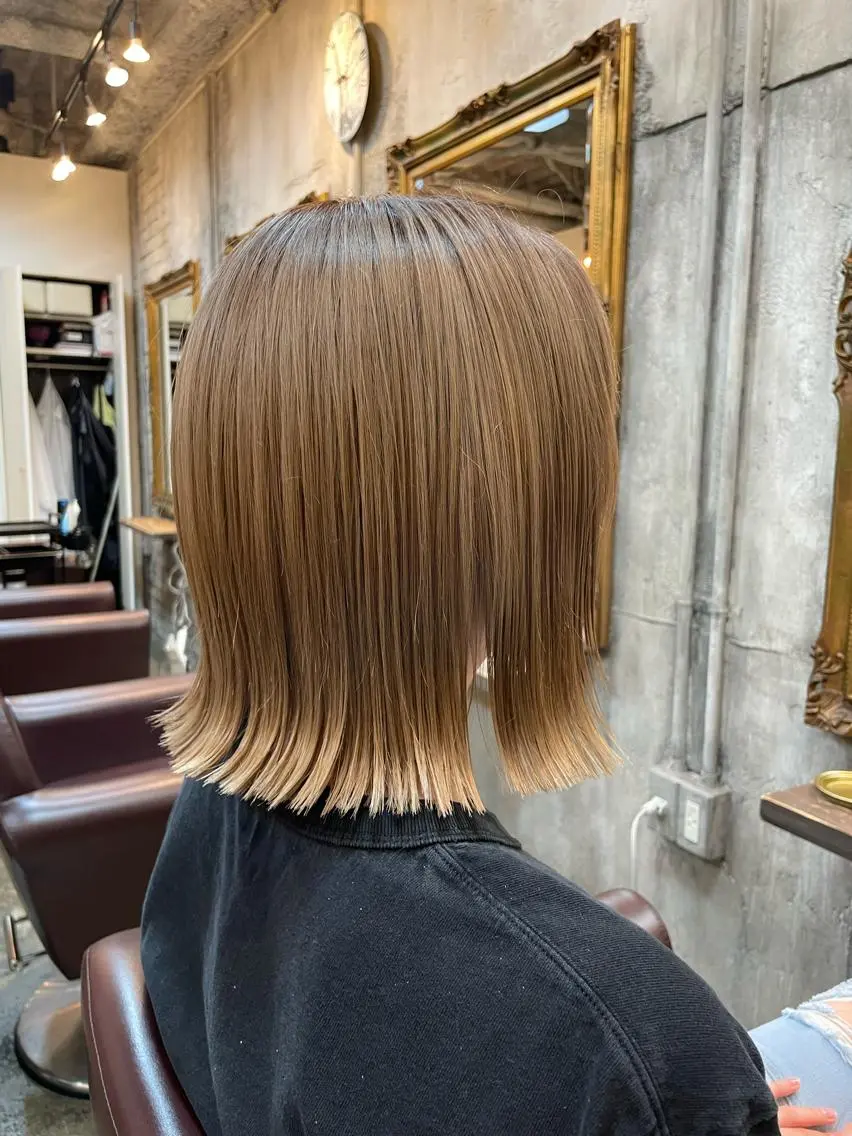 ショート ボブ 外ハネヘア ヨシダ ジュンのヘアスタイル