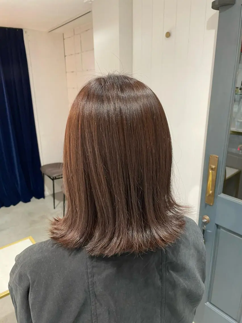 ミディアム カラー ブラウンカラー レイヤー♡ 石川優奈のヘアスタイル