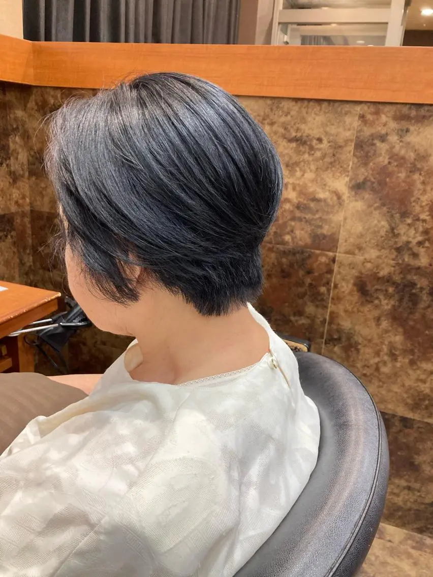 ショート ショートヘア カット 八木 凜のヘアスタイル