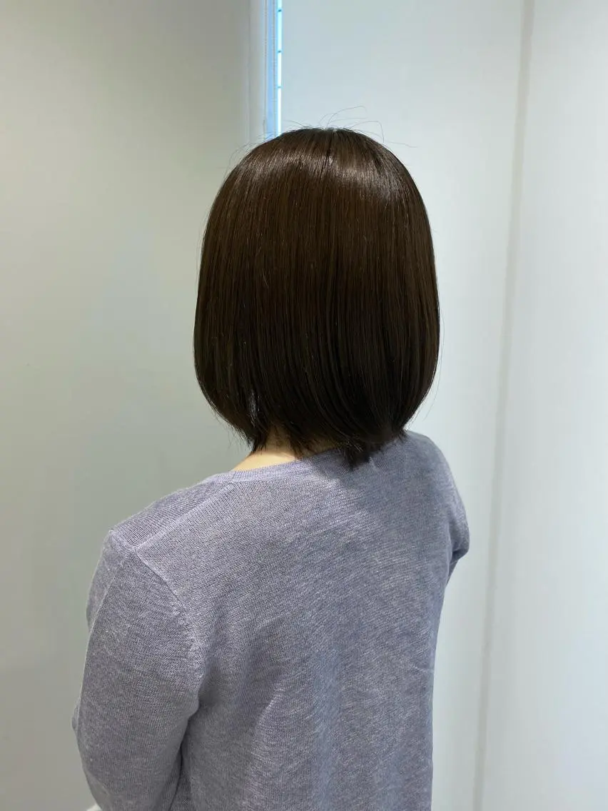 ミディアム カラー mei / レイヤー 顔まわり 🤍のヘアスタイル