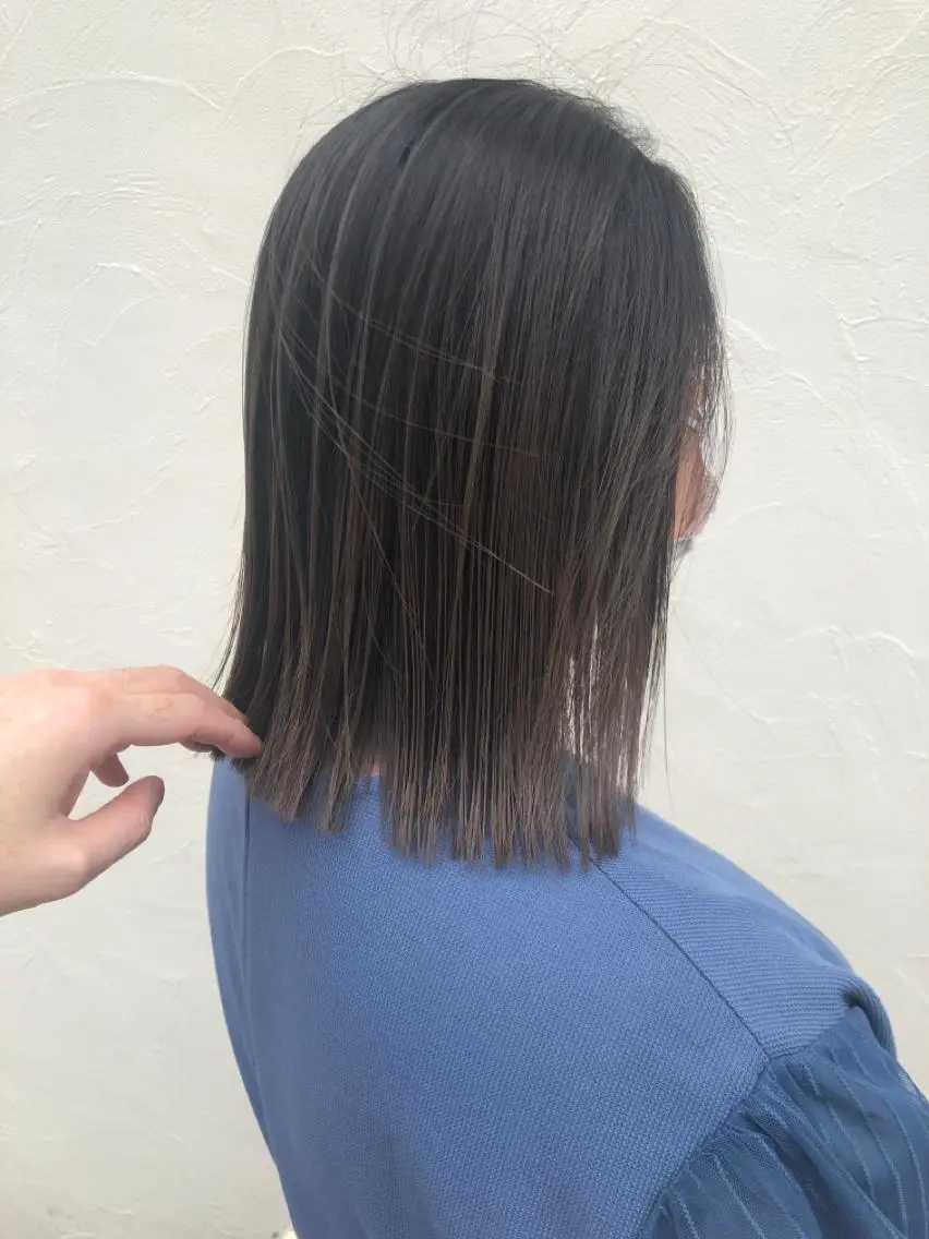 ミディアム カラー パーマ ヘアアレンジ バレイヤージュ グレージュ レイヤーカット カット ヘアカラー トリートメント 【ツヤ髪美容師】 ツダケイスケのヘアスタイル