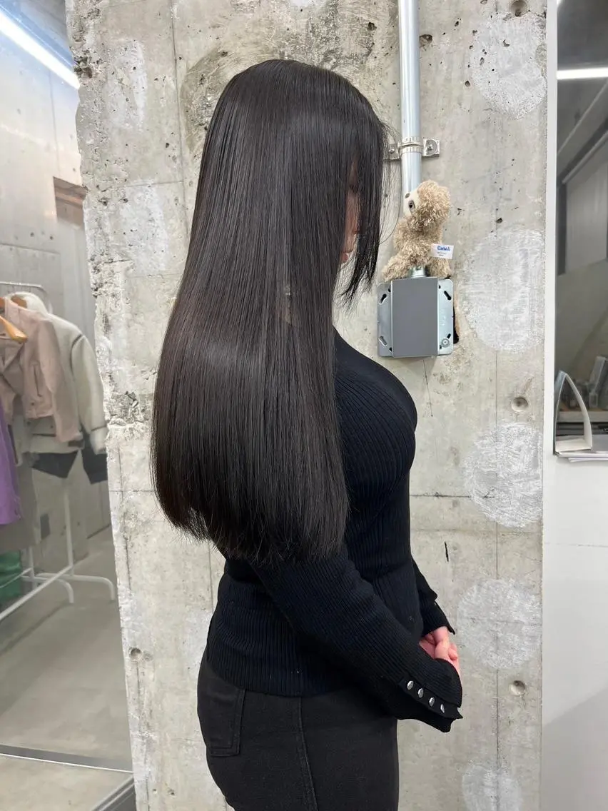 ロング カラー カット ヘアカラー トリートメント ヘアケア特化型サロン newi 梅田のヘアスタイル