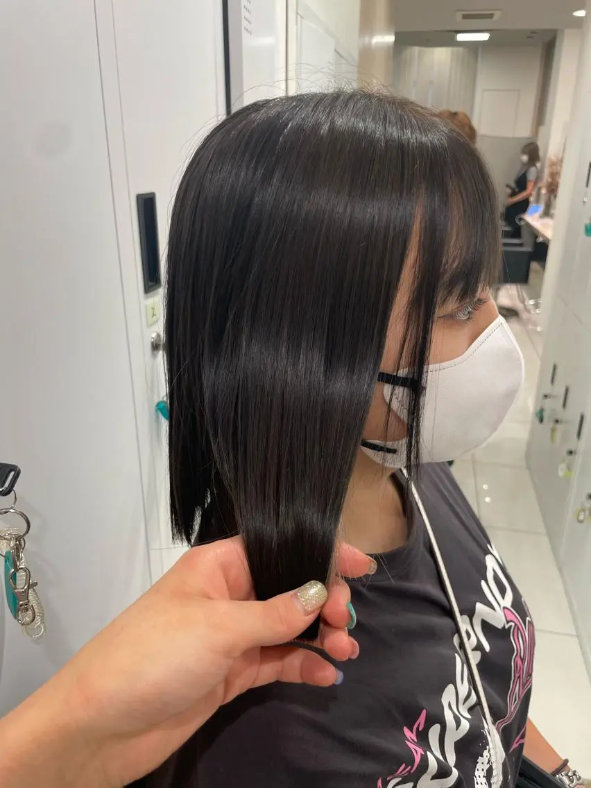 ミディアム カラー ベージュカラー インナーカラー クロスパーマ/うる艶 カラー/Kurumiのヘアスタイル