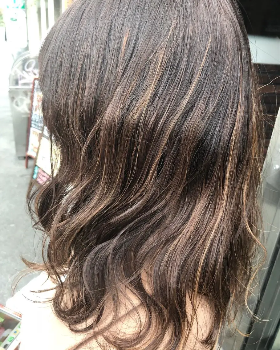 ミディアム カラー 髪質改善 中川 翔のヘアスタイル