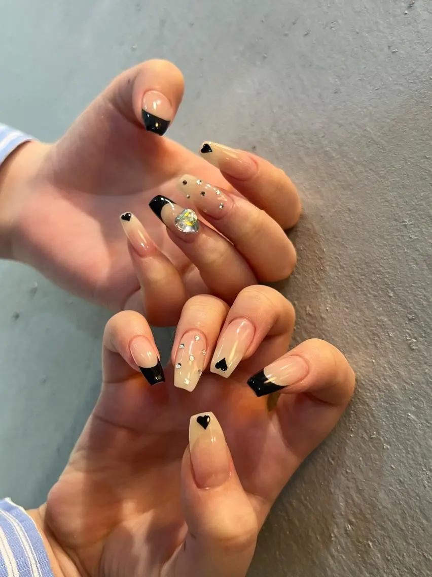 ネイル emunail あやかのネイルデザイン