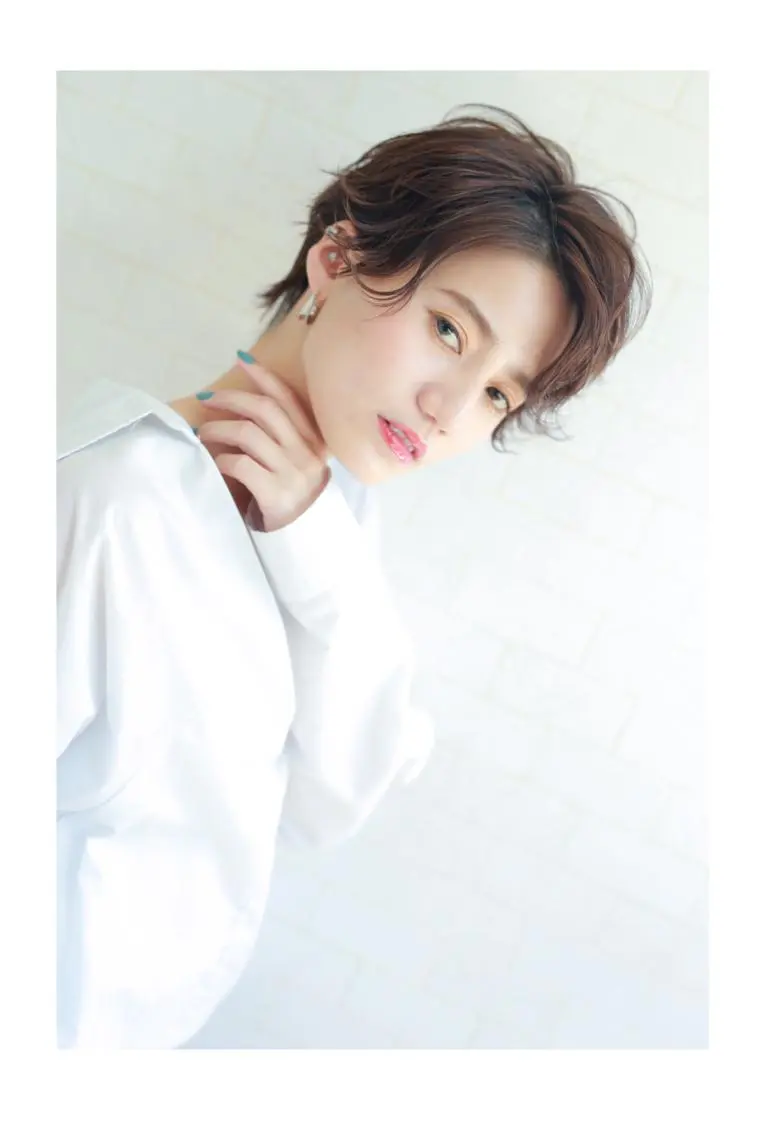 ショート カラー ハンサムショート 外国人風カラー ショートヘア ツヤ髪になりたい方へ 🩷柴田知亜希のヘアスタイル