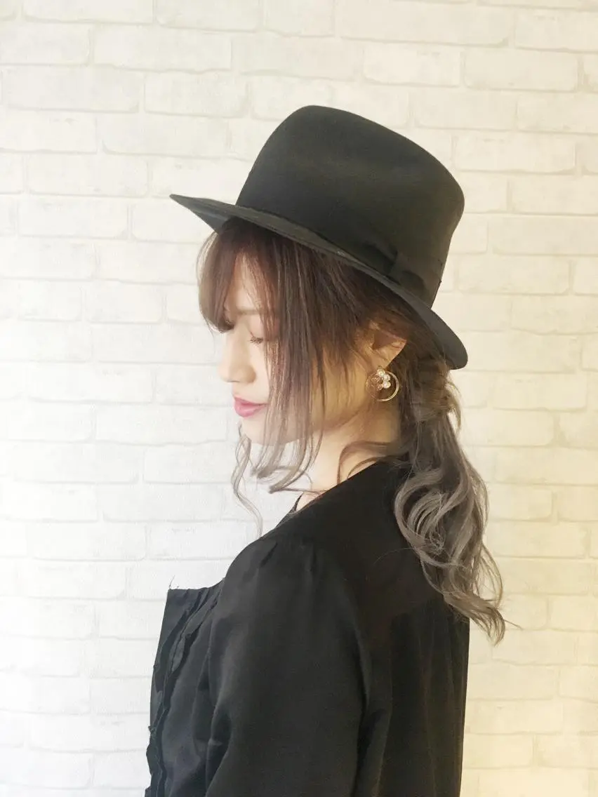 セミロング カラー ヘアアレンジ 北川大輔🌟 小顔レイヤーカットのヘアスタイル
