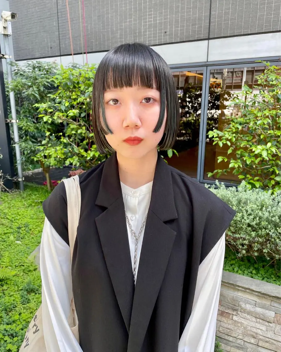 ミディアム カラー パーマ ヘアアレンジ メンズ キッズ ネイル マツエク・マツパ アイブロウ 眉カラー グリーン tatsumi/ボブ ウルフ/レイヤーのヘアスタイル