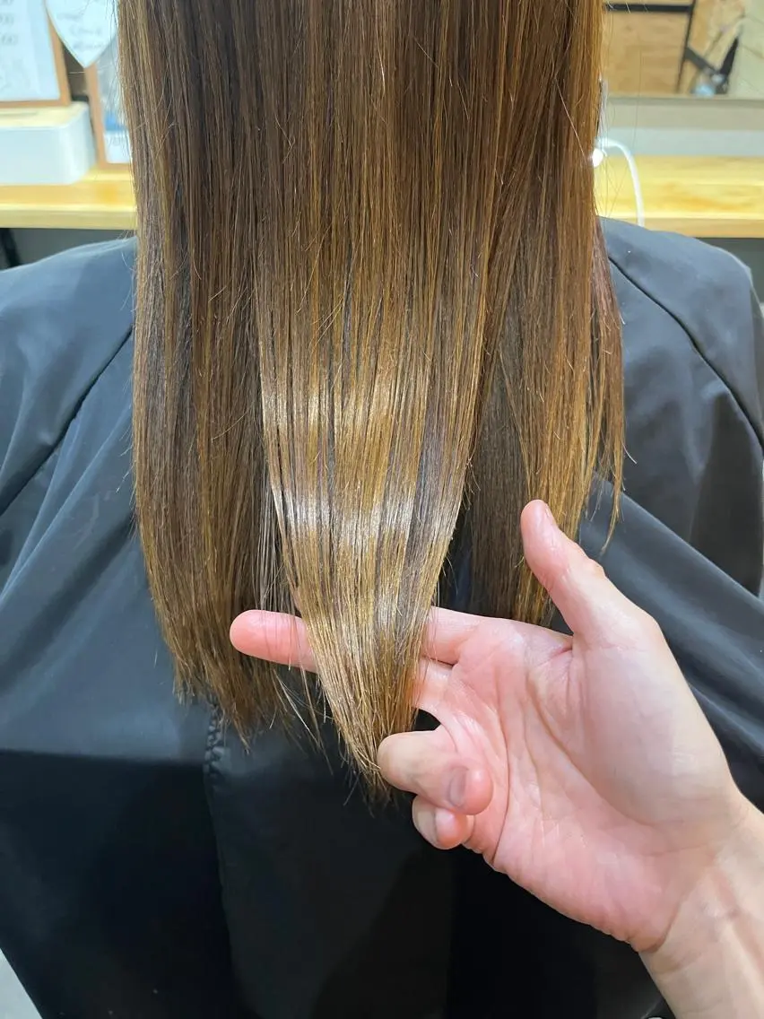 ロング カラー パーマ ヘアアレンジ メンズ キッズ ネイル マツエク・マツパ アイブロウ メンズブリーチ メンズハイライト メンズインナーカラー メンズ韓国風 ブリーチ 久木原 ゆりのヘアスタイル