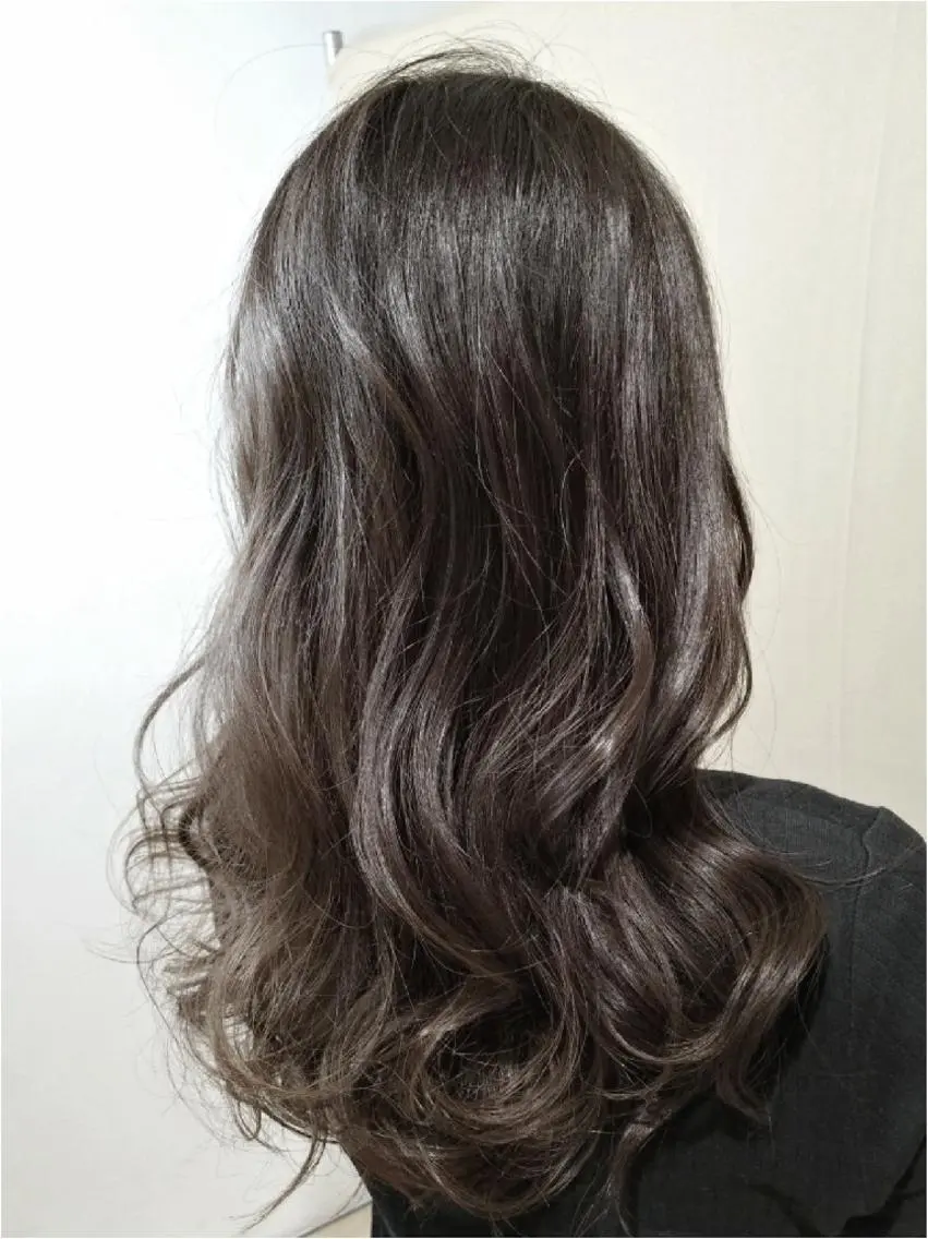 セミロング カラー グレージュ イルミナカラー 【髪質改善美容師】t occa茨木篠原健太のヘアスタイル