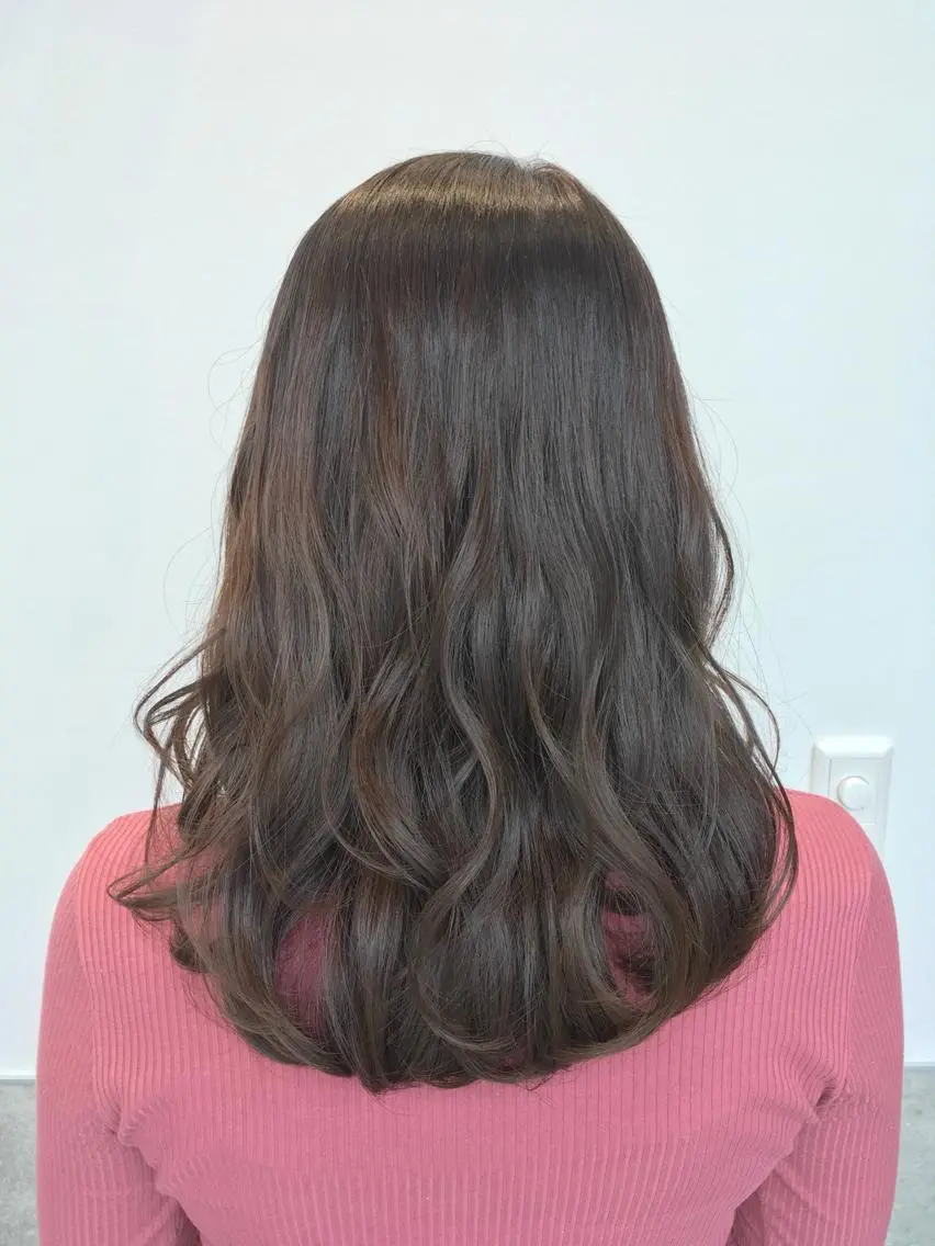 セミロング カラー グレージュ yoshi ☆のヘアスタイル