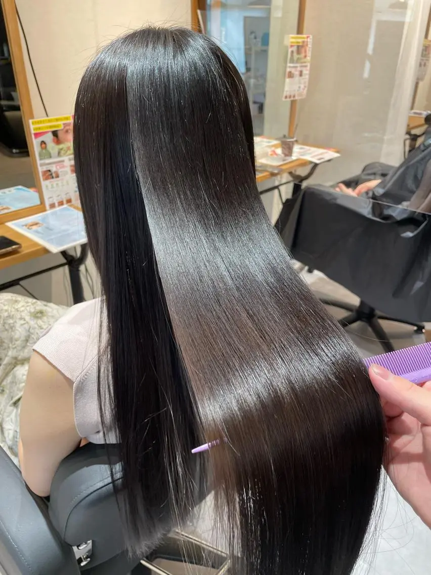ロング 藤田一輝 【美髪職人】のヘアスタイル