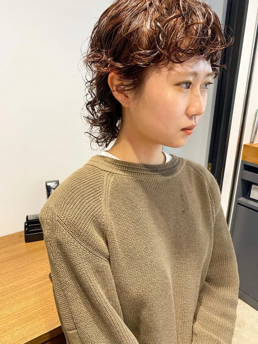 ショート カラー パーマ ヘアアレンジ メンズ キッズ ネイル マツエク・マツパ メンズパーマ メンズウルフカット ウルフカット パーマスタイル🔅 sayacaのヘアスタイル