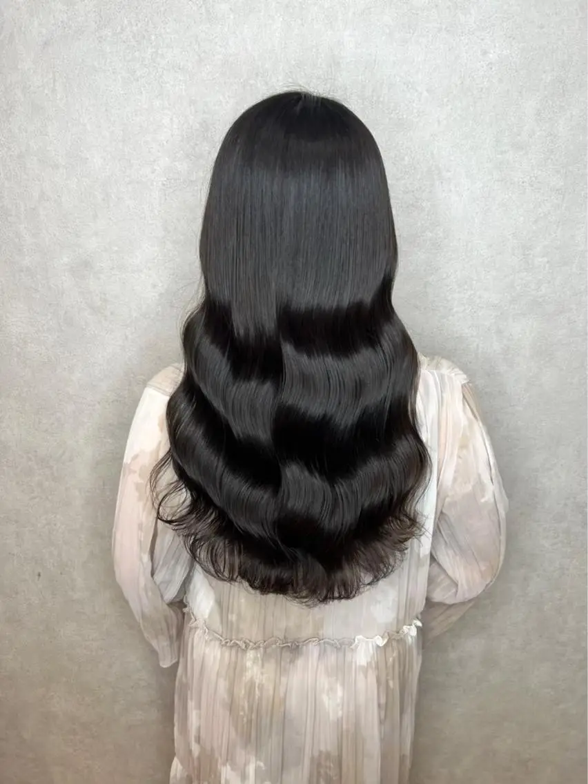 ロング カラー カット 縮毛矯正 トリートメント ‎🤍髪質改善‎🤍 レイヤーカット‎🤍のヘアスタイル