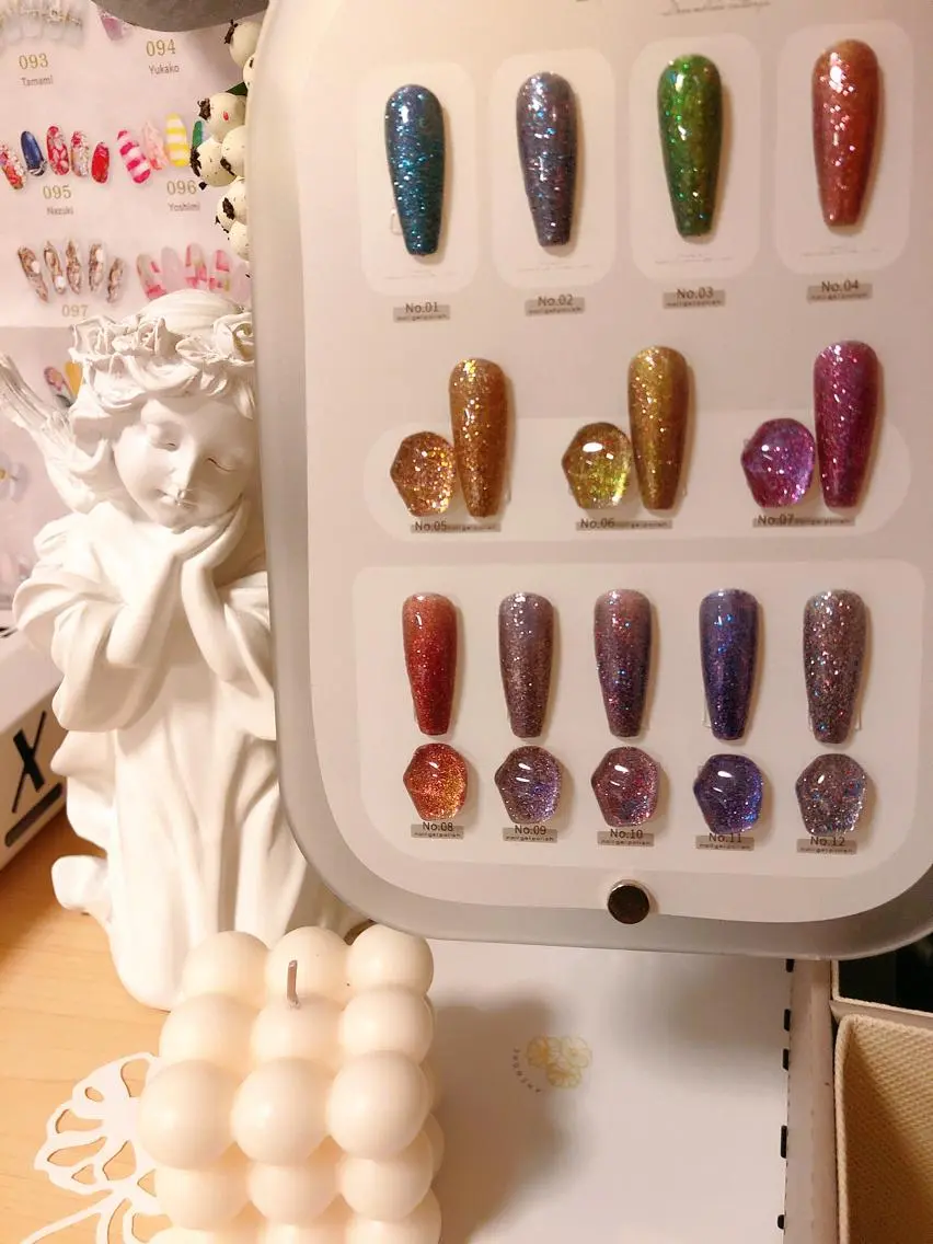 ネイル フラッシュネイル フラッシュマグ ジェルネイル マグネットネイル 🍭Kiara Nail🍭のネイルデザイン