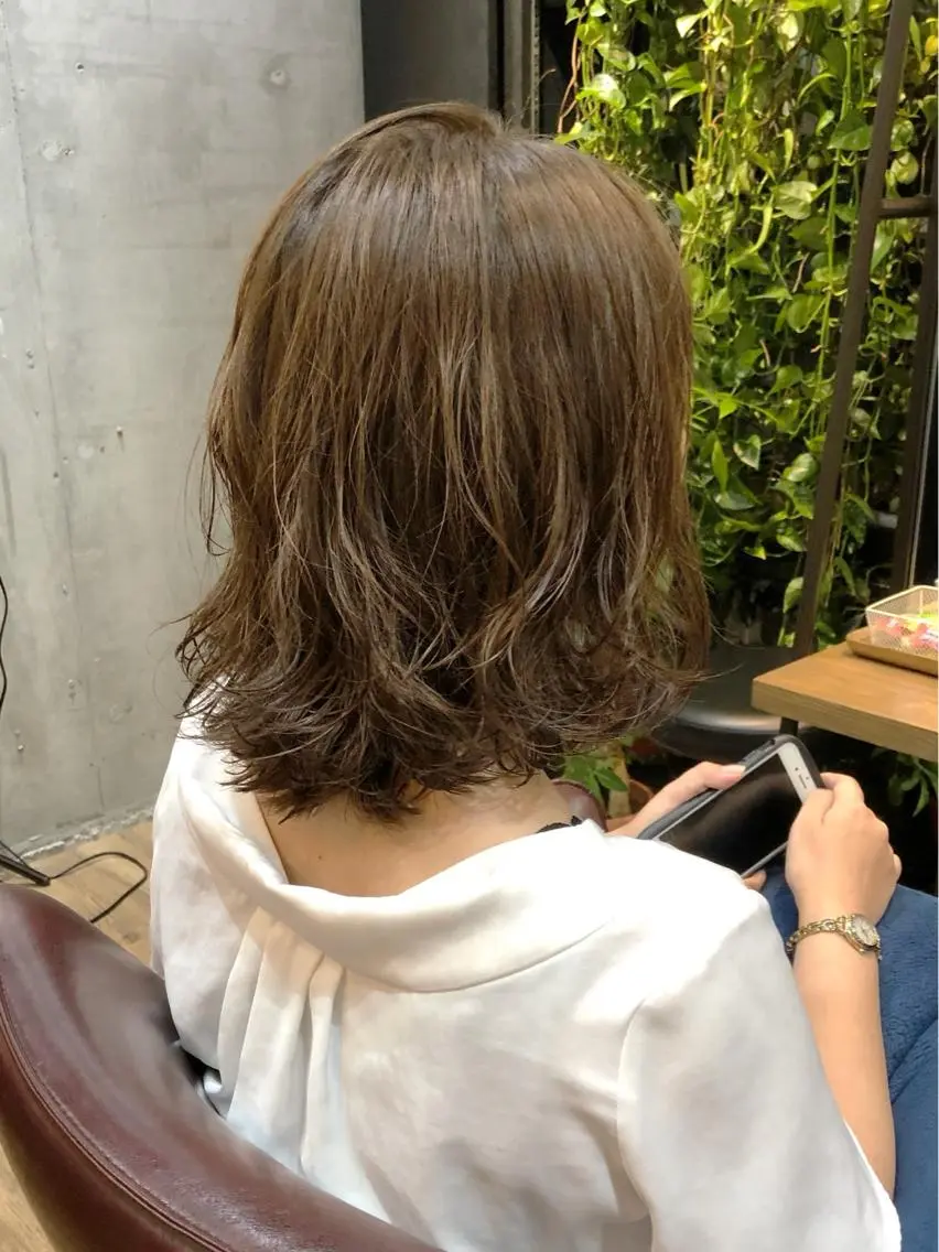 ミディアム ミディアムパーマ 増山 大起のヘアスタイル