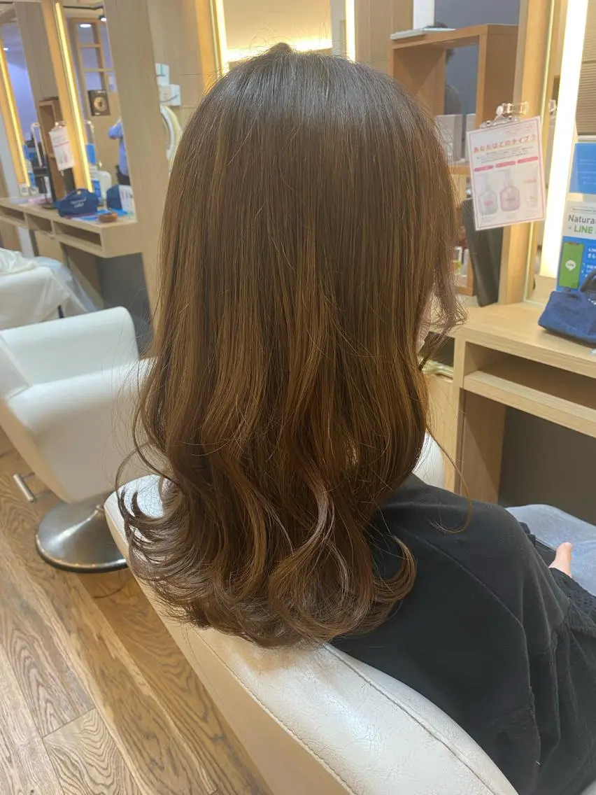 ミディアム カラー ヘアアレンジ 韓国ヘア sasugaのヘアスタイル