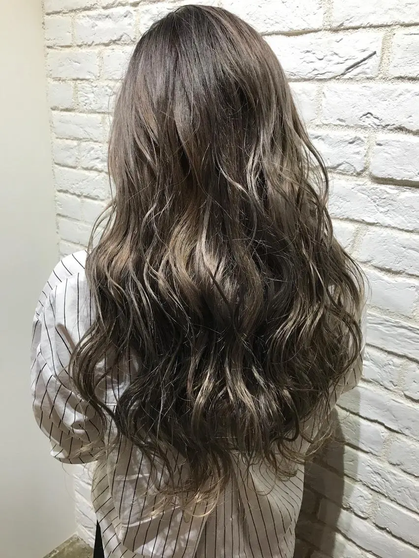 ロング カラー Neale.♡ ROLA京橋のマツエク・マツパデザイン