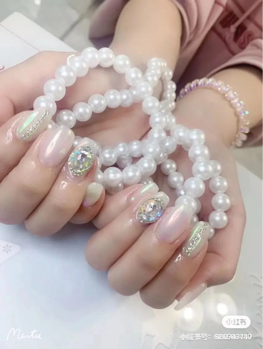 ネイル FF フィフィネイルサロンのネイルデザイン