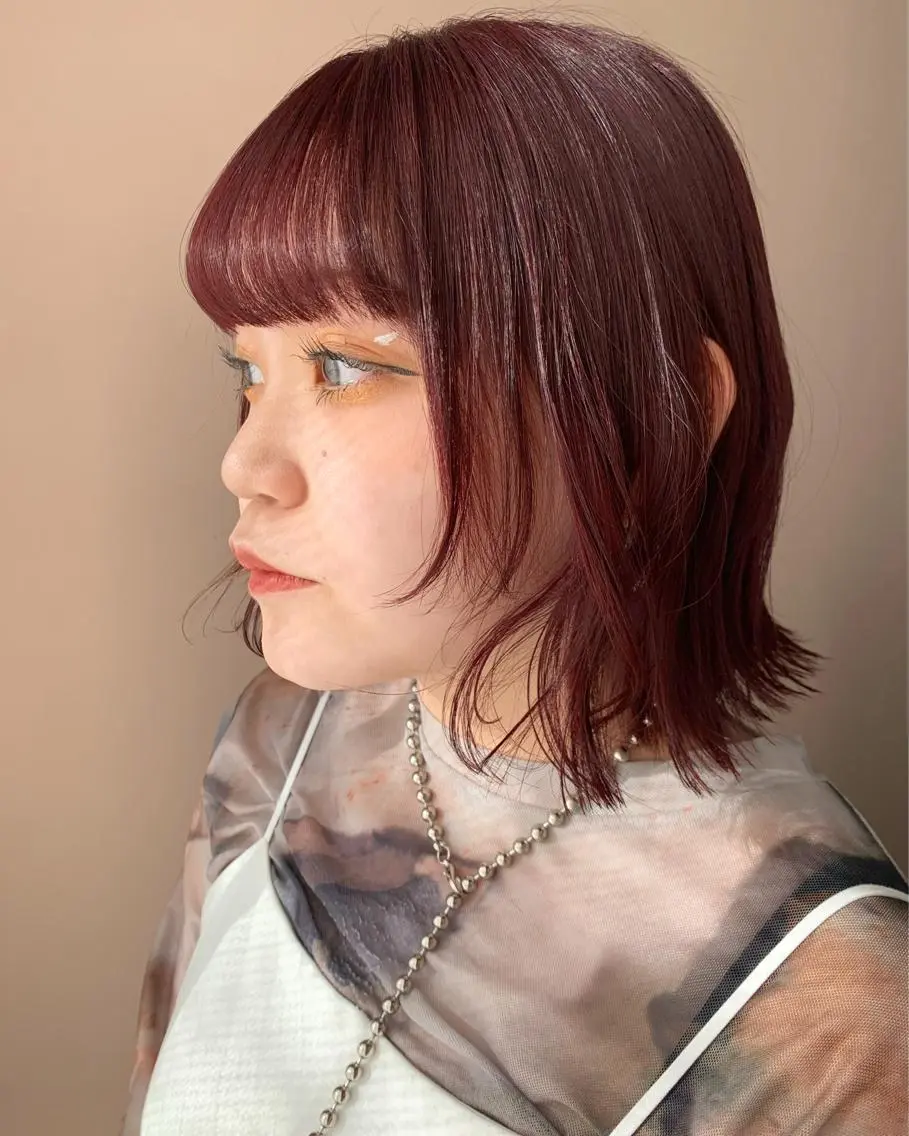 ショート カラー ブリーチ レッドカラー カット ヘアカラー トリートメント hubhair レイヤー/透明感のヘアスタイル
