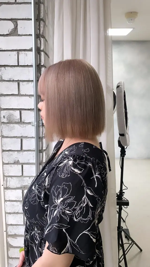 ショート 派手髪支持率No1 Eisukeのヘアスタイル