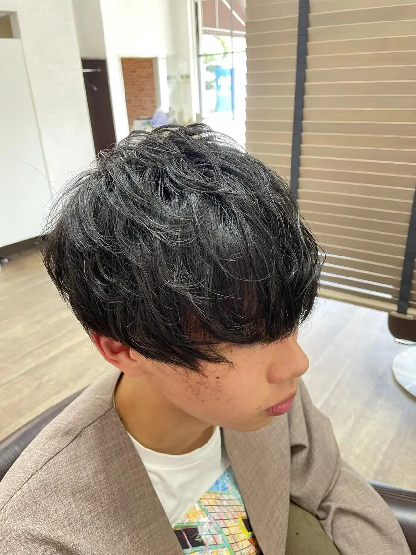 メンズ 佐々木 浩之のヘアスタイル