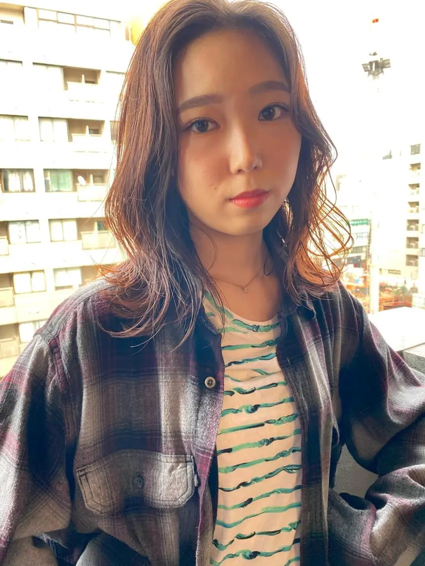 ミディアム カラー カット ヘアカラー トリートメント 顔周り/ブリーチなし /縮毛矯正🫧伊勢のヘアスタイル