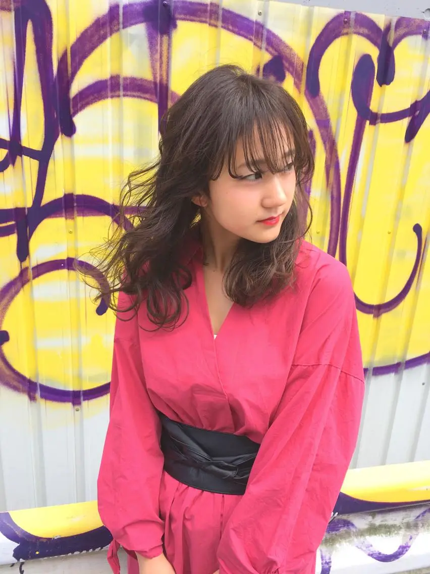 セミロング カラー ヘアアレンジ 柔らか垢抜けｶﾗｰと ｶｯﾄ🫧ASUKAのヘアスタイル