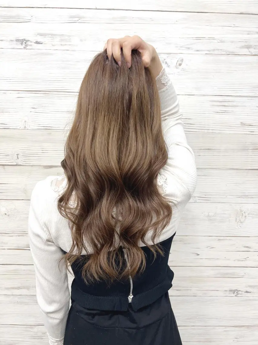 ミディアム カラー ヘアアレンジ ブリーチ 透明感カラー エドルカラー ブリーチなしカラー カット トリートメント 枝毛カット&髪質改善 満足NO.1岡しゃんのヘアスタイル