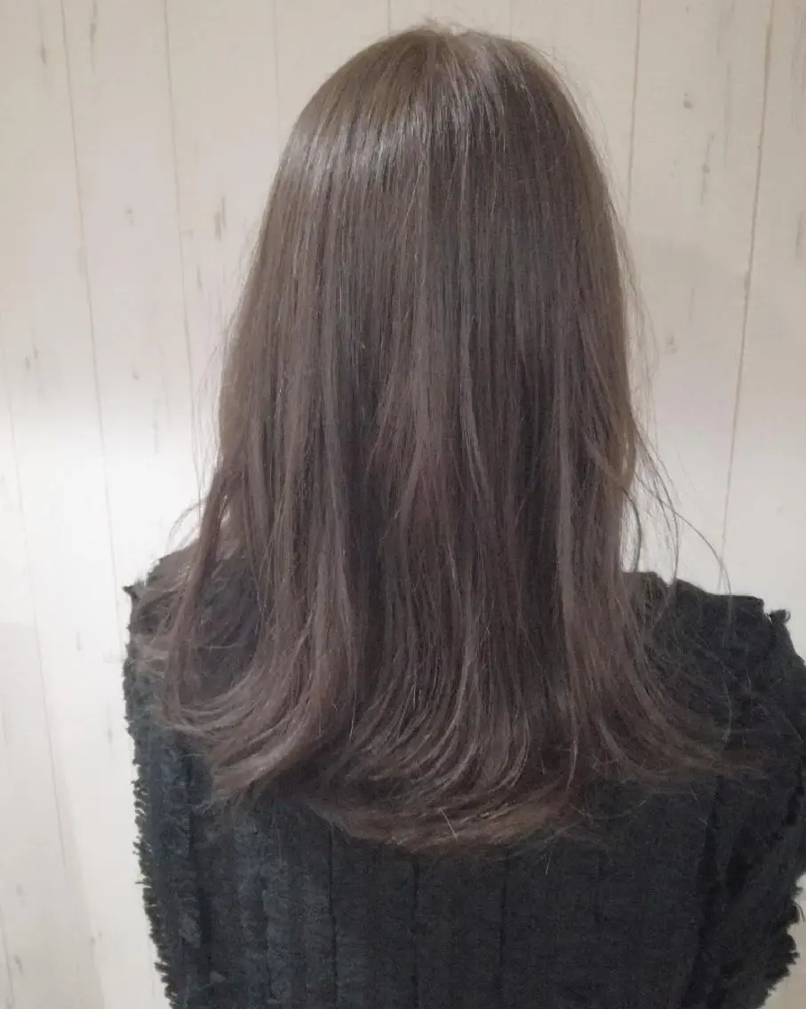 カラー ミディアム アッシュ ピンクカラー ピンクアッシュ 西川 敏夫のヘアスタイル