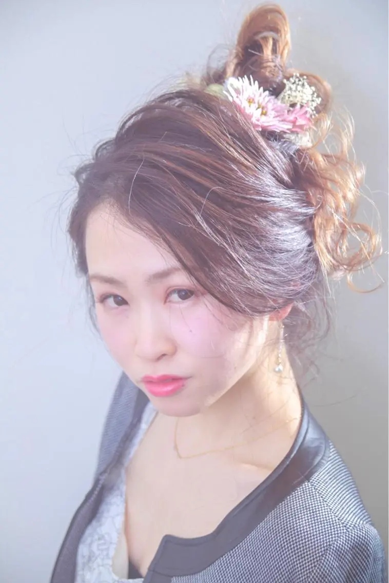 ロング ヘアアレンジ 伊藤 裕貴のヘアスタイル