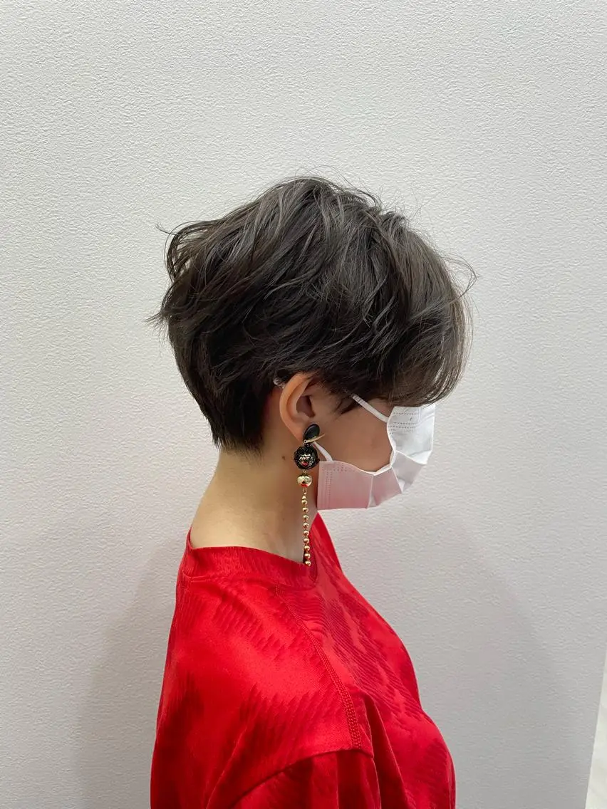ショート ハンサムショート ショートヘア 新村 華奈絵のヘアスタイル