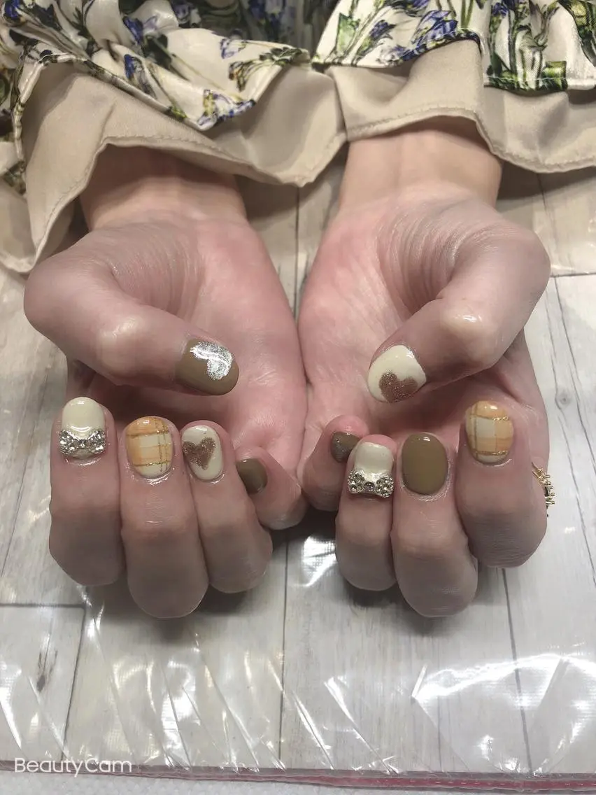 ネイル ✨アン ミユ✨のネイルデザイン