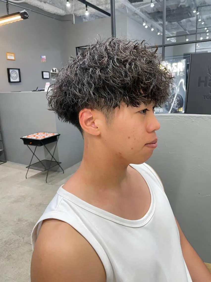 ショート パーマ メンズ専門サロン wokeのヘアスタイル