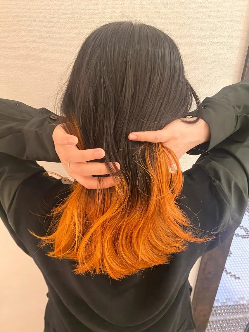 セミロング ネギシ アイナのヘアスタイル