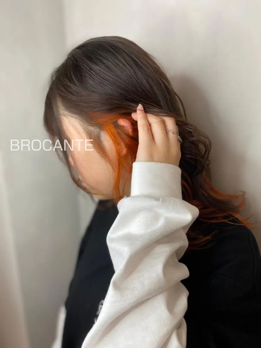 セミロング カラー ブリーチ ケアブリーチ イヤリングカラー インナーカラー オレンジ ヘアカラー BROCANTE立川 karasawa.nのヘアスタイル