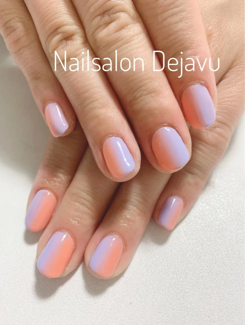 ネイル アートネイル クリアネイル グラデーション オレンジ Nail salon Dejavu 🌿のネイルデザイン