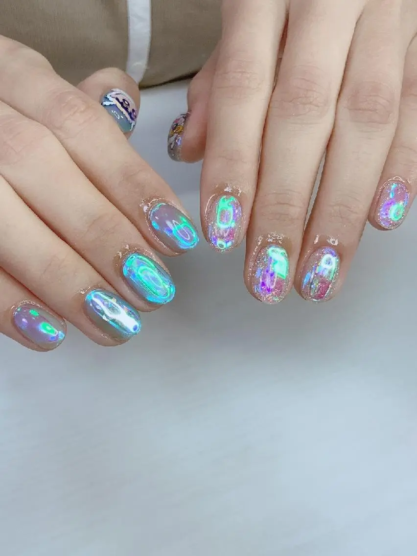 ネイル . MAKI NAILのネイルデザイン