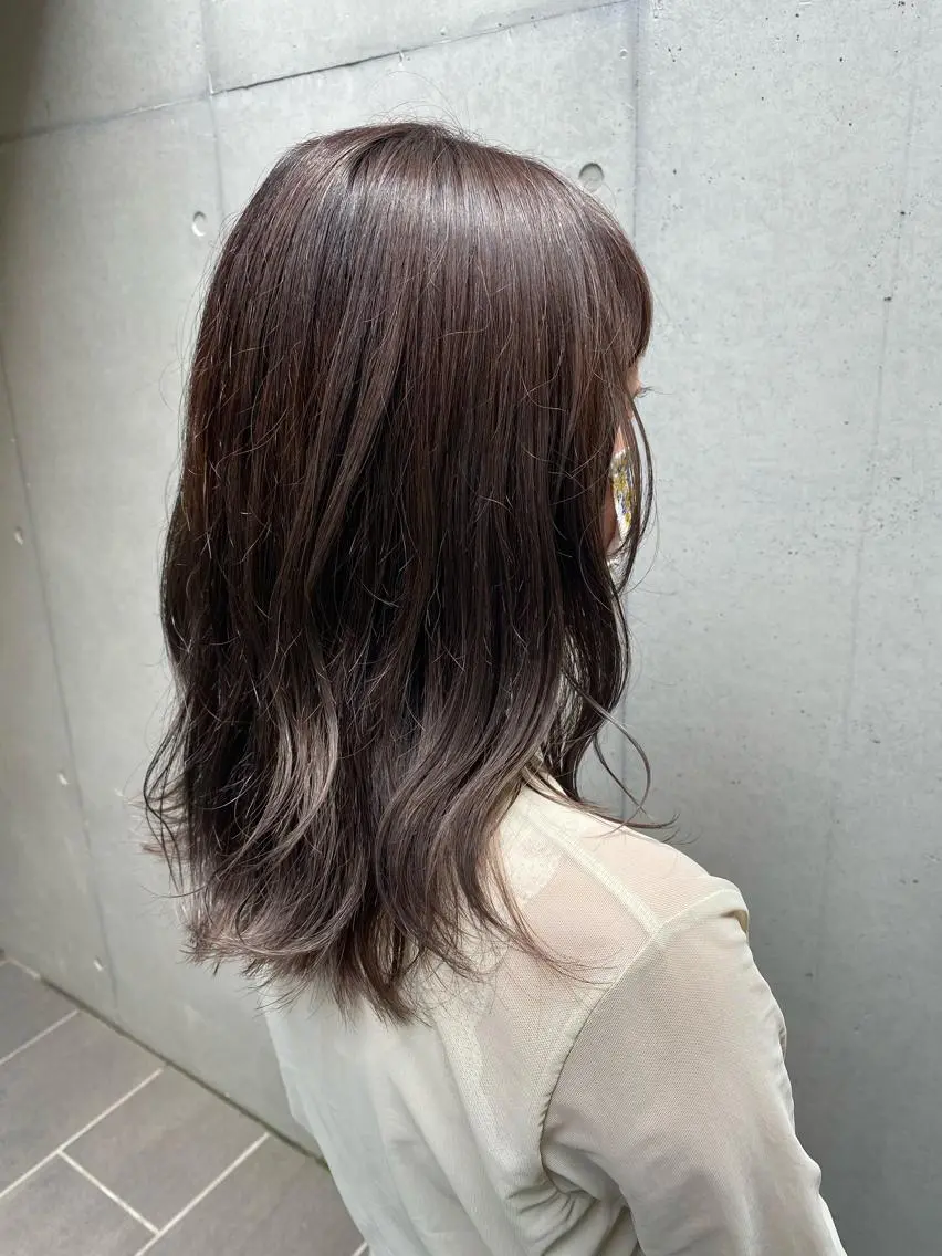 ミディアム カラー グレージュ ラベンダーカラー ラベンダーグレージュ ラベンダーグレー カット ヘアカラー トリートメント ✨透明感カラー✨ 🦖佐々木未来🦕のヘアスタイル